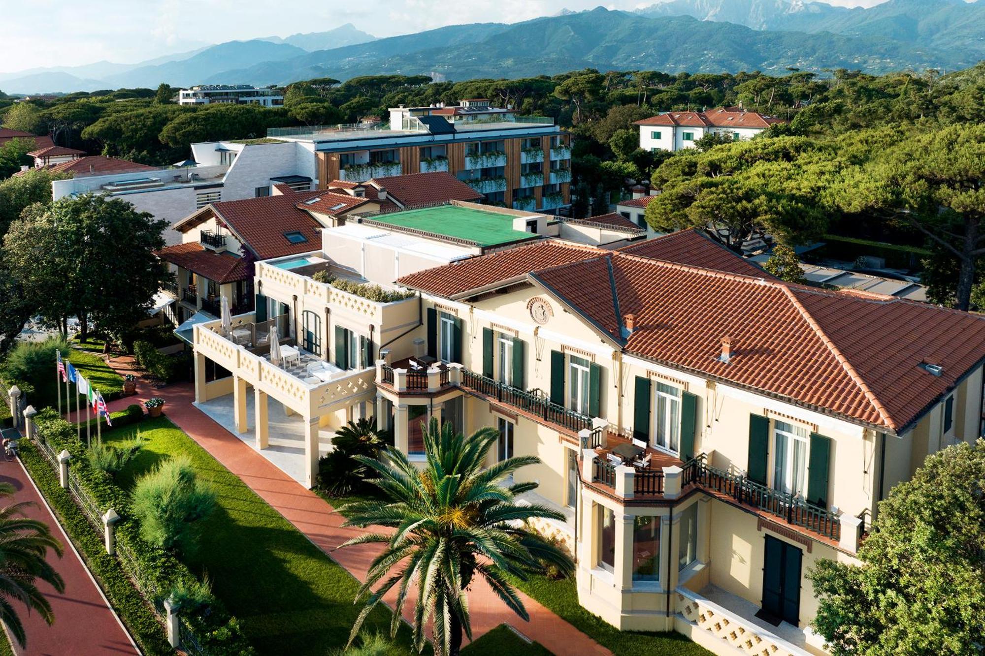 Hotel Byron Forte dei Marmi Exterior photo