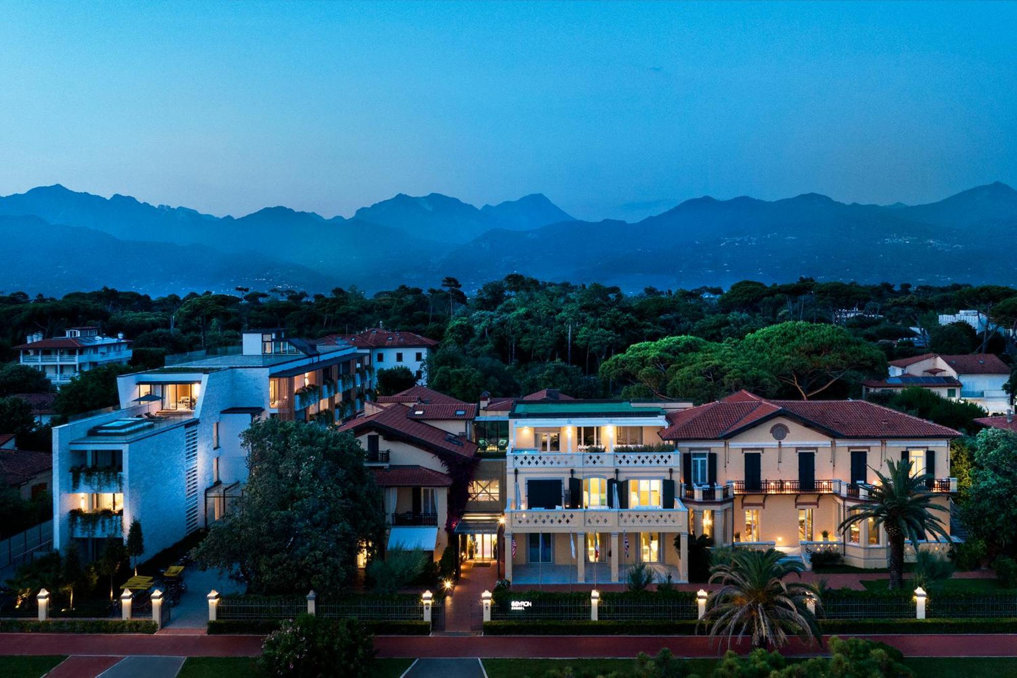 Hotel Byron Forte dei Marmi Exterior photo